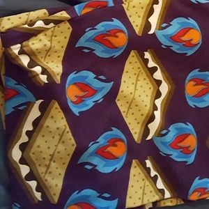 Smores LULAROE leggings